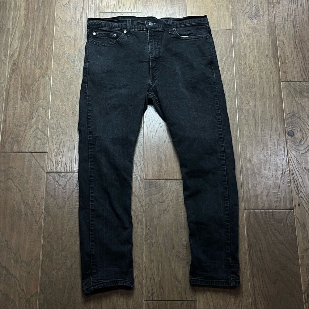 Classic Black Levi’s Men’s Jeans – Size 36x30